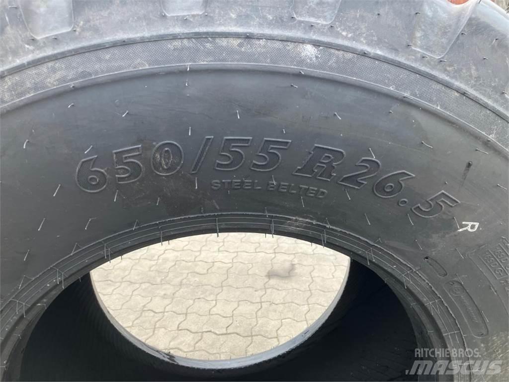 BKT 650/55R26,5 Opony, koła i felgi