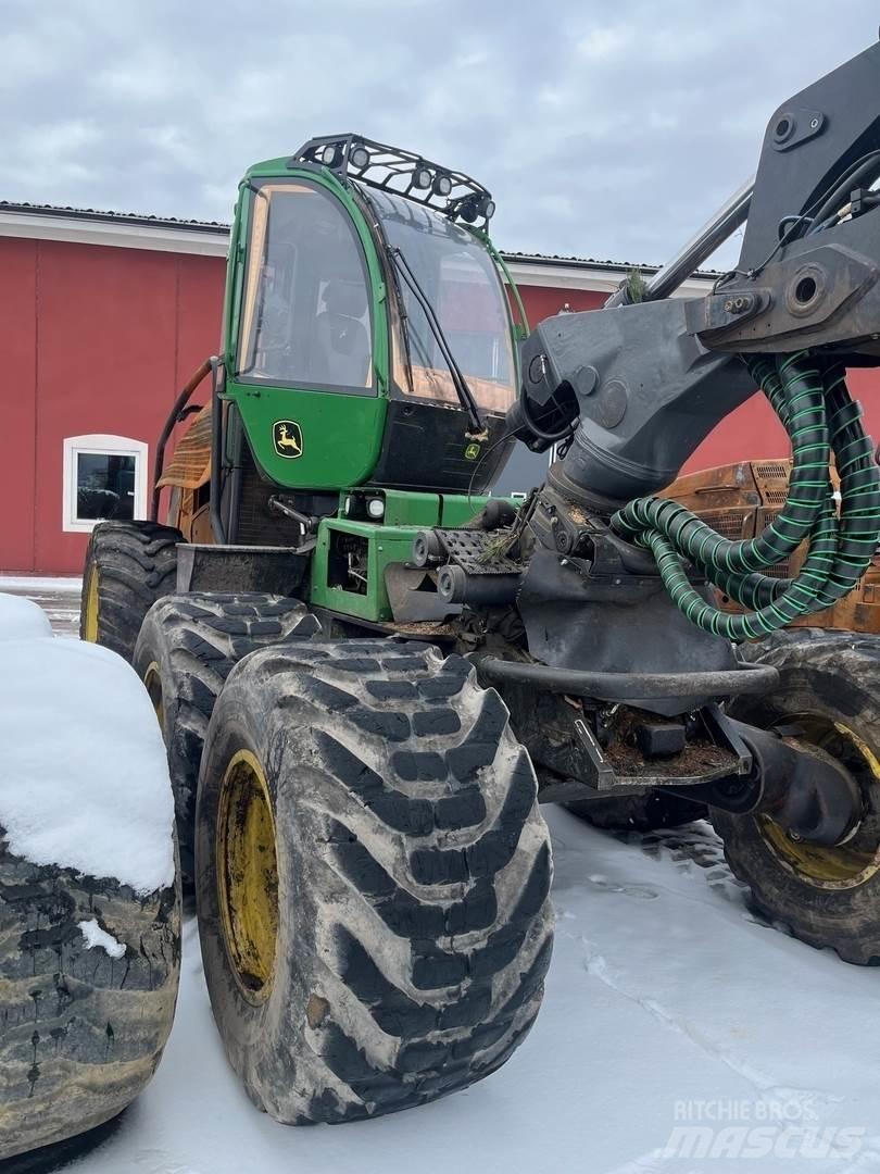 John Deere 1270G Harwestery