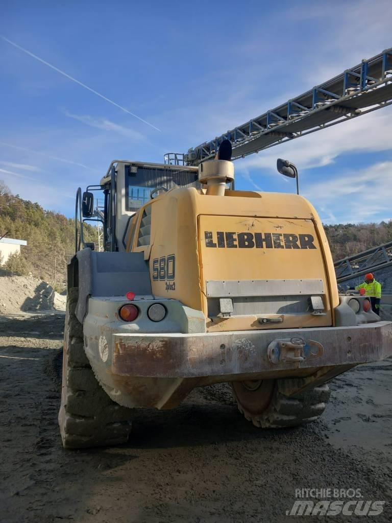 Liebherr L 580 Ładowarki burtowe