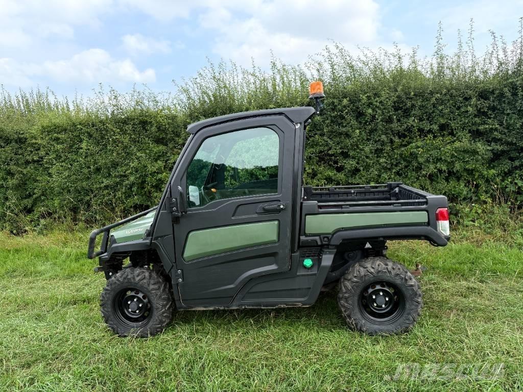 John Deere XUV 865 Maszyny komunalne
