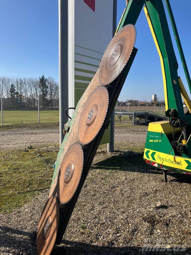Spearhead Twiga 6000 Kosiarki ogrodowe