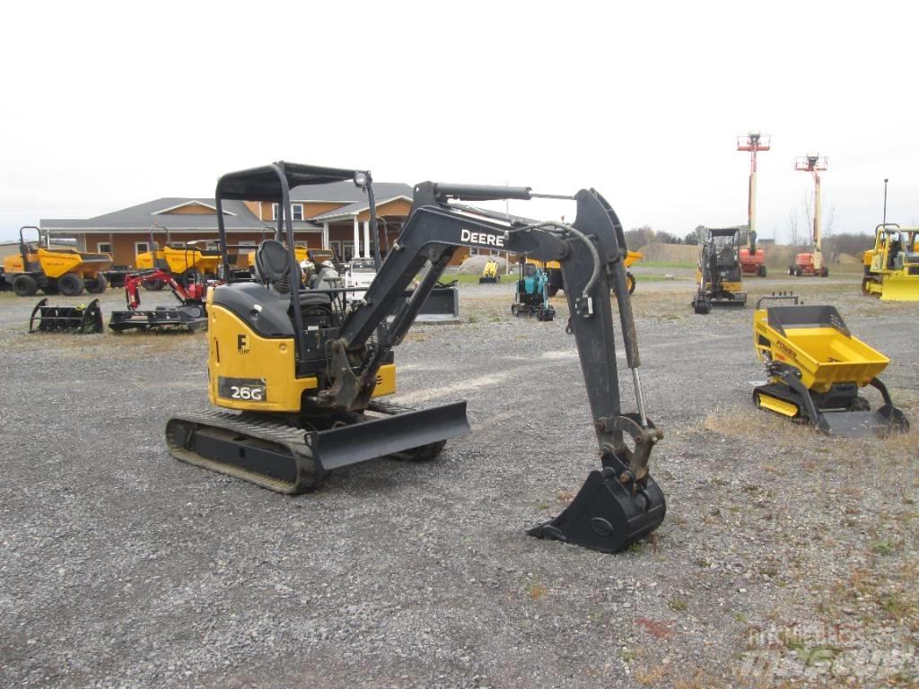 John Deere 26G Minikoparki