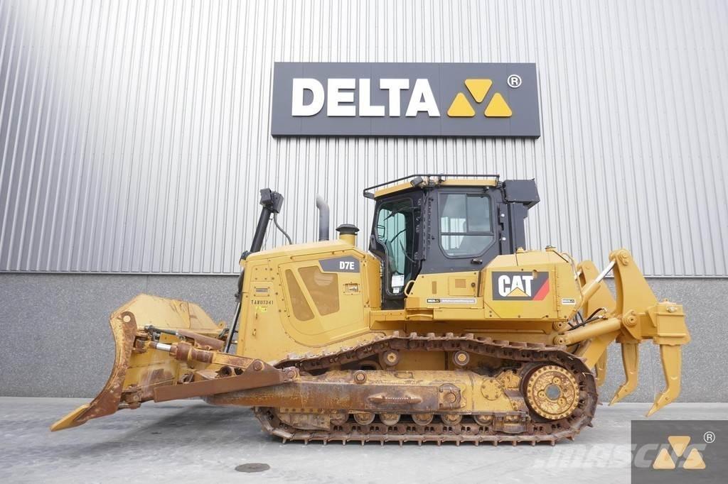 CAT D7E Spycharki gąsienicowe