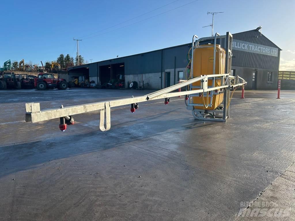 Jar-Met Sprayer Zamontowane opryskiwacze