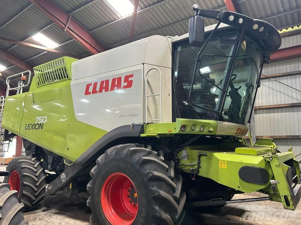 CLAAS Lexion 750 Kombajny zbożowe