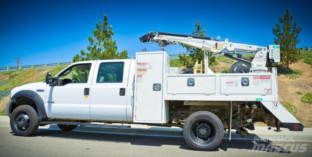 Ford F 550 Pojazdy komunalne