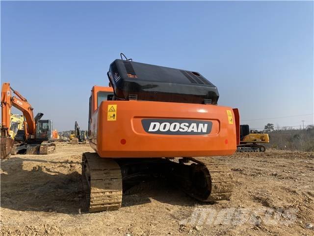 Doosan DH 300 Koparki gąsienicowe