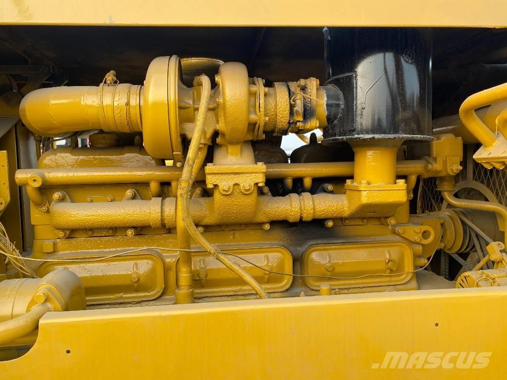 CAT D 6 D Spycharki gąsienicowe