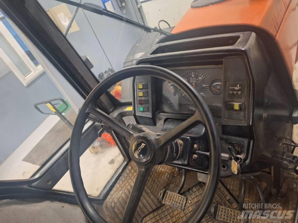 Valtra Valmet 8100E Ciągniki rolnicze