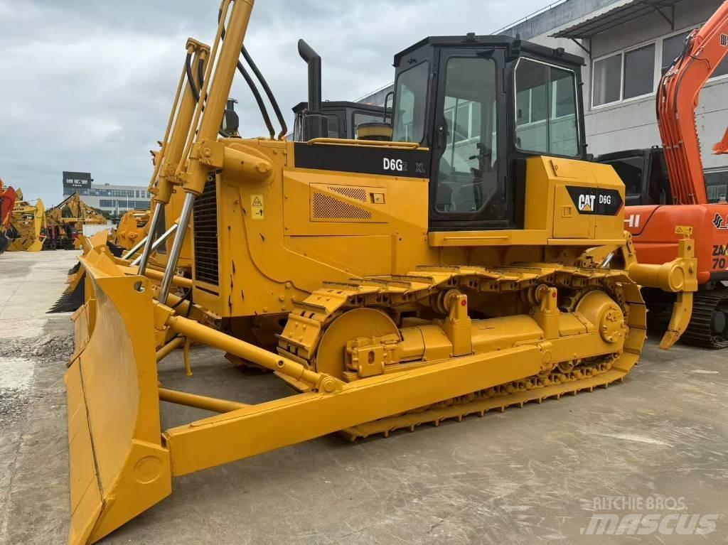 CAT D 6 G Spycharki gąsienicowe