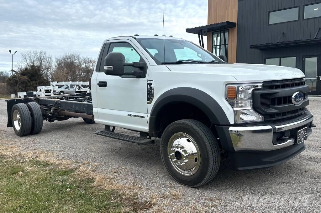 Ford F 550 XL SD Pojazdy pod zabudowę