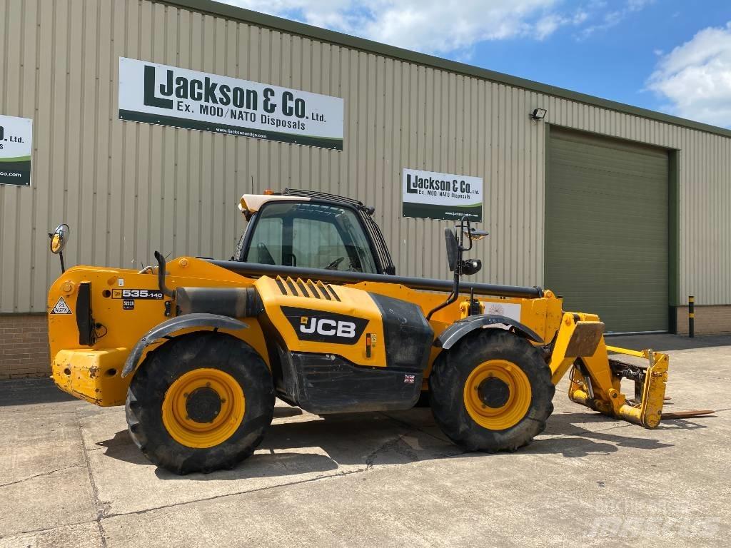 JCB 535-140 Hiviz Ładowarki teleskopowe