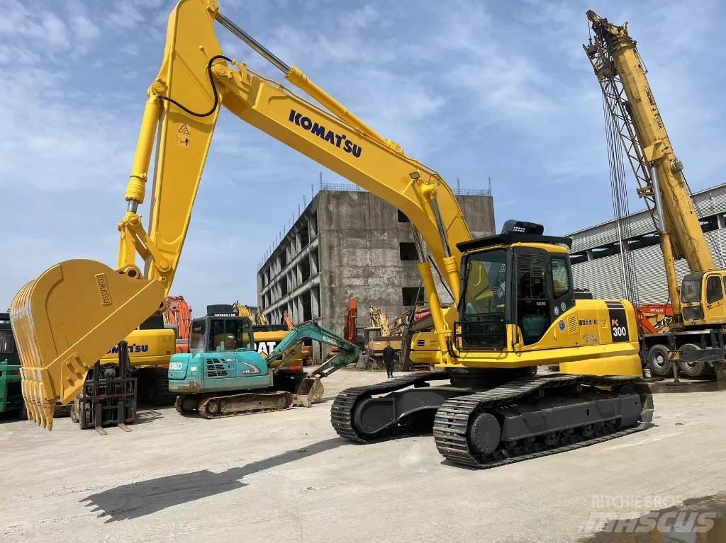 Komatsu PC 300 Koparki gąsienicowe