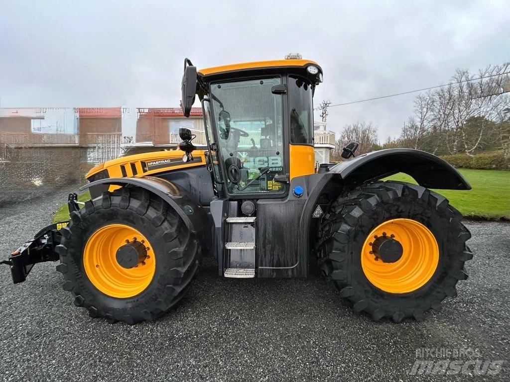 JCB 4220 FASTRAC Ciągniki rolnicze