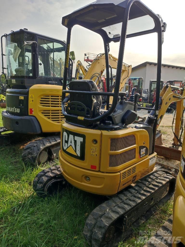 CAT 301.7 Minikoparki