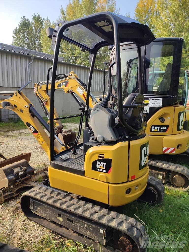 CAT 301.7 Minikoparki