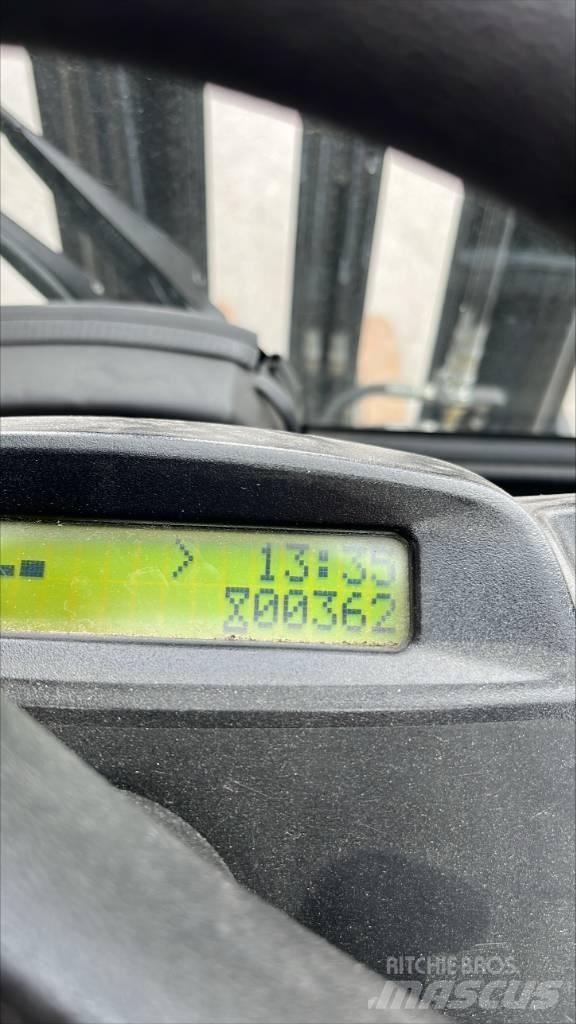 Yale GLP 25 VX Wózki LPG