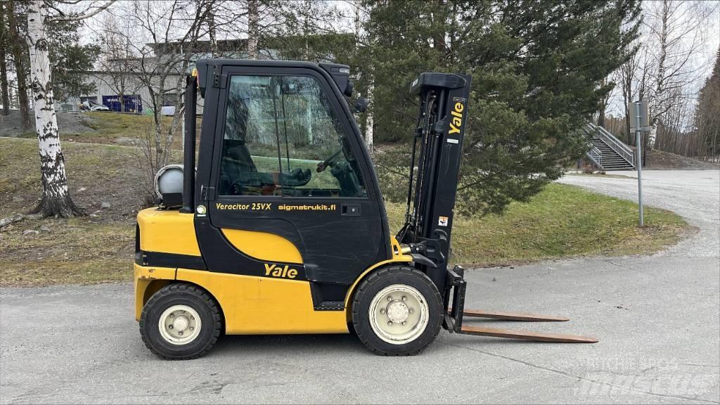 Yale GLP 25 VX Wózki LPG