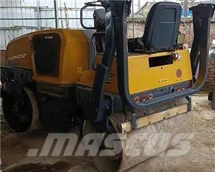  戴勒派克  DYNAPAC1250 Walce dwubębnowe