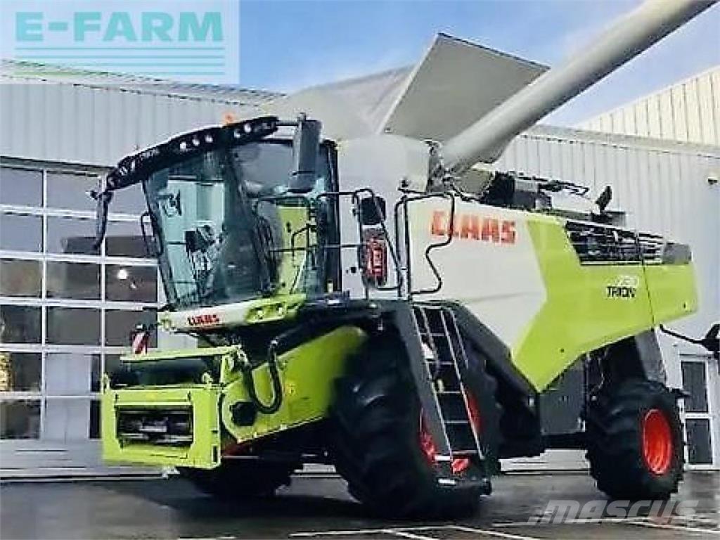 CLAAS trion 730 Kombajny zbożowe