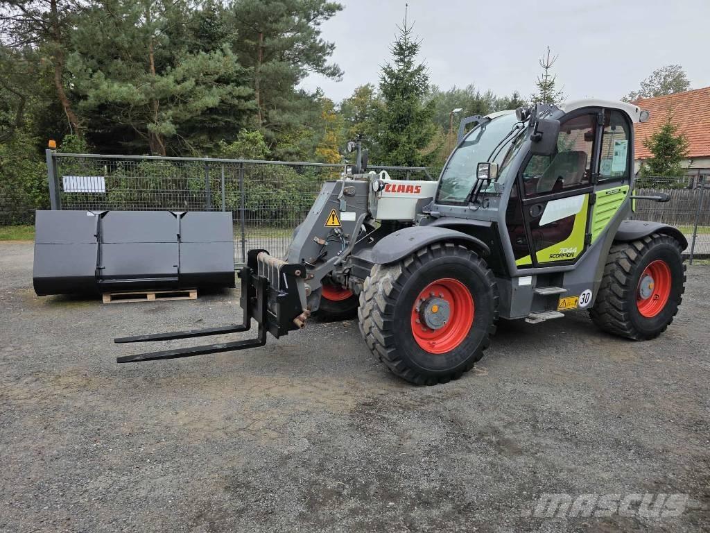 CLAAS Scorpion 7044 Ładowarki rolnicze