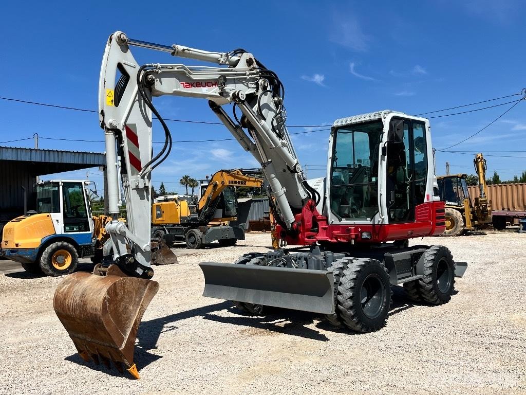 Takeuchi TB 295 Koparki kołowe