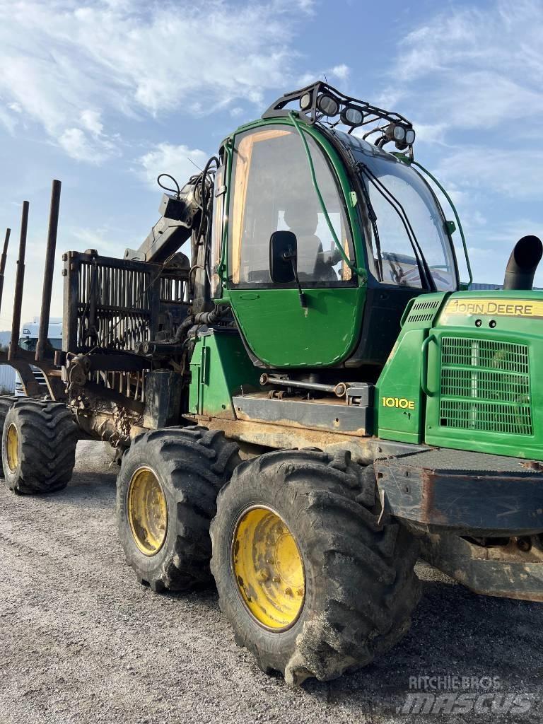 John Deere 1010 E Forwardery
