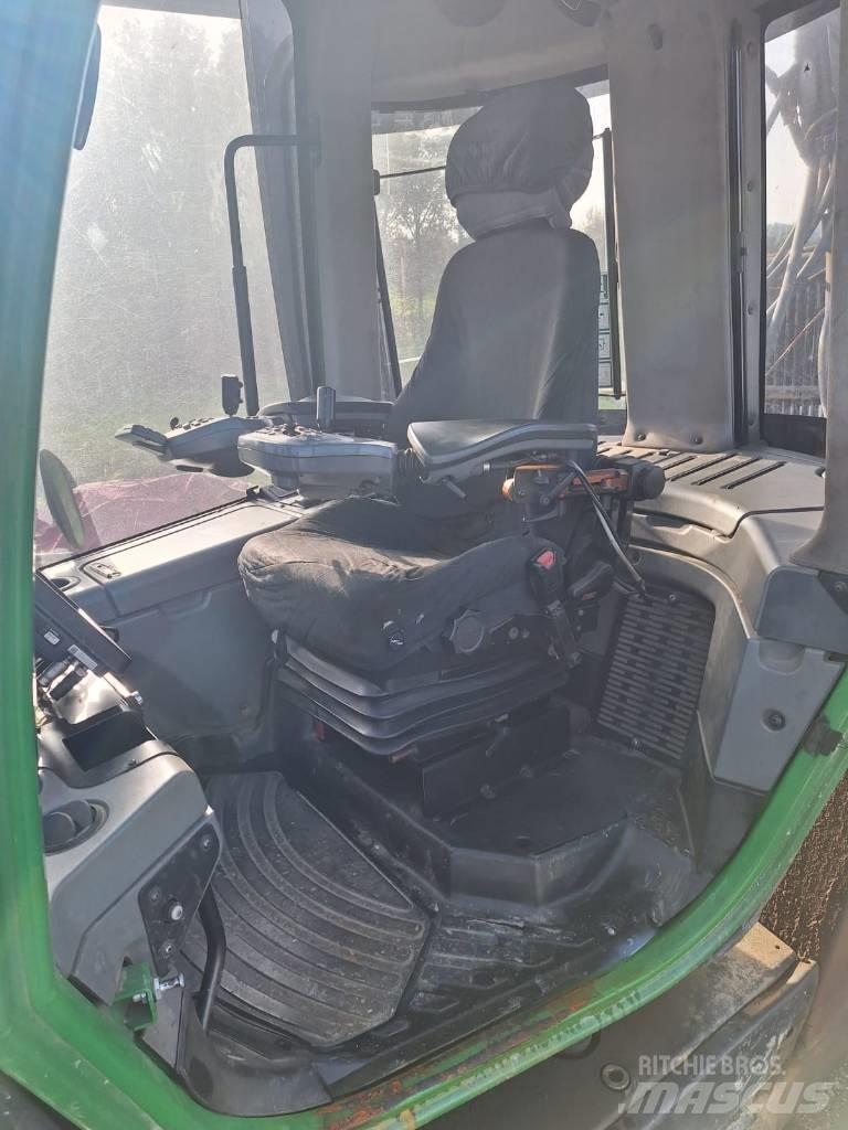 John Deere 1010 E Forwardery