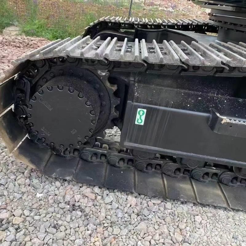 Sany SY 215 Koparki gąsienicowe
