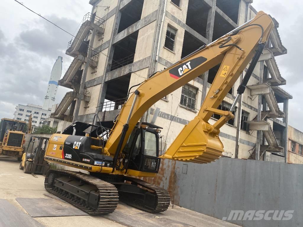 CAT 320 D Koparki gąsienicowe