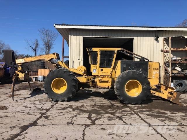 Tigercat 620 Skidery