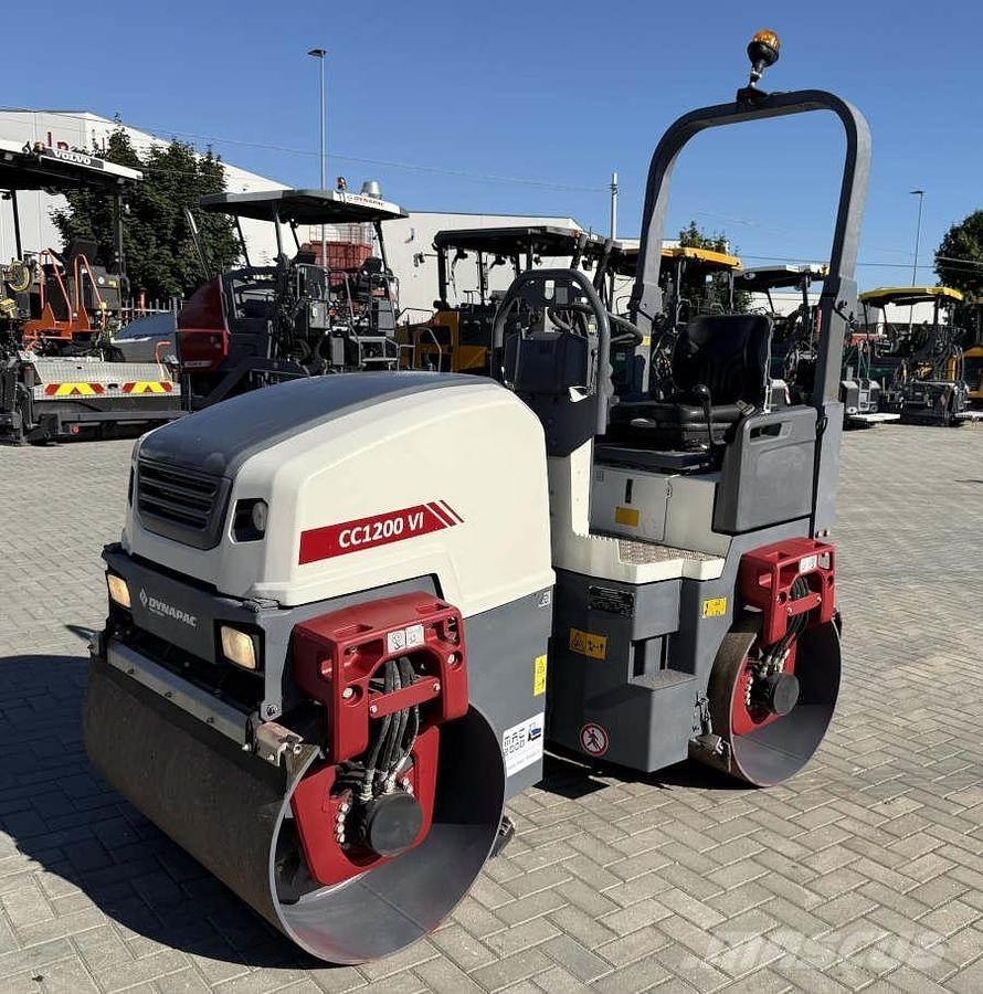 Dynapac CC 1200 VI Walce dwubębnowe