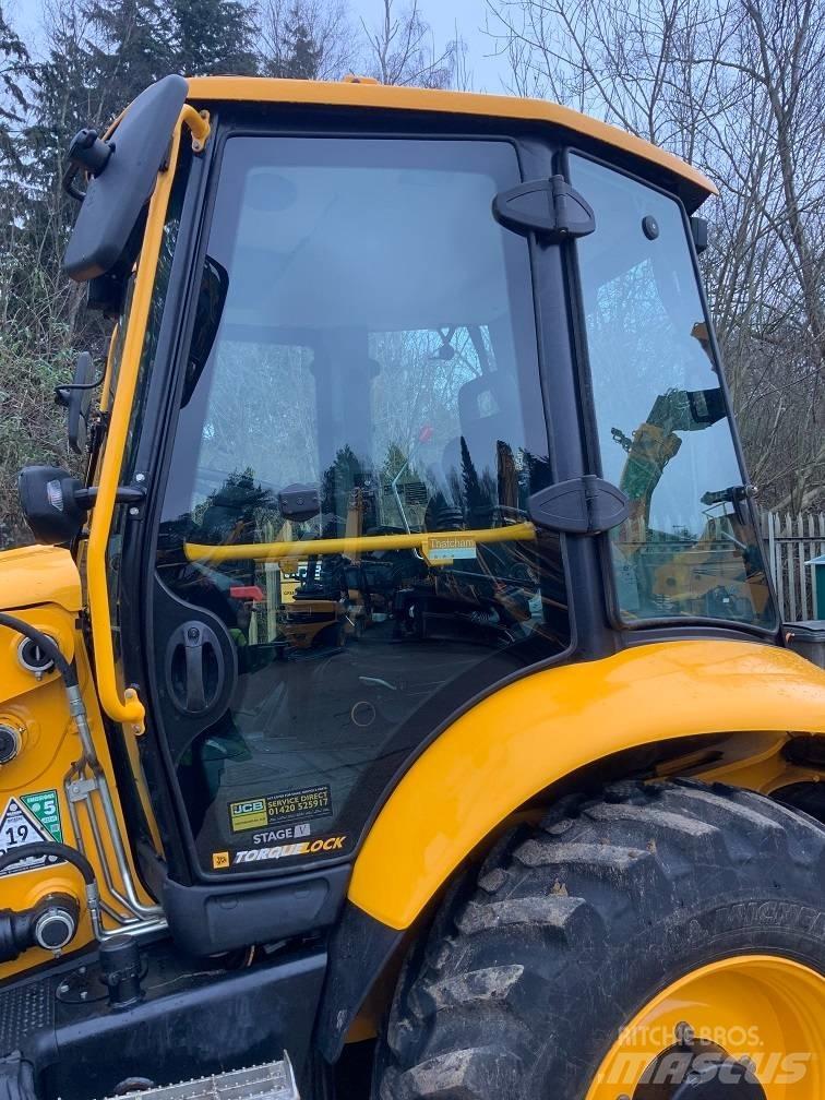 JCB 4 CX Koparko-ładowarki