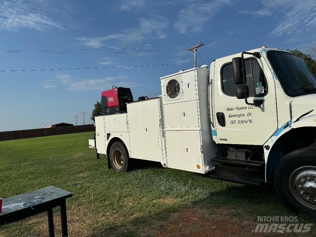 Freightliner M2 106 Pojazdy komunalne
