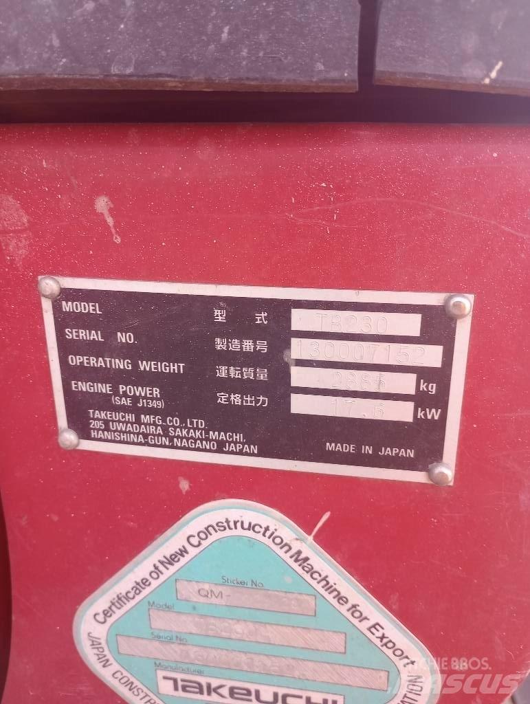 Takeuchi TB230RA Sprzęt wiertniczy części zamienne i akcesoria
