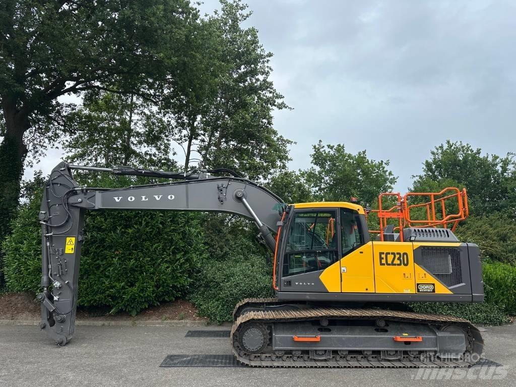 Volvo EC 230 Koparki gąsienicowe