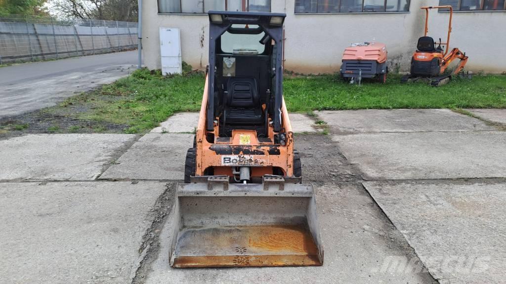 Bobcat s 70 Ładowarki burtowe