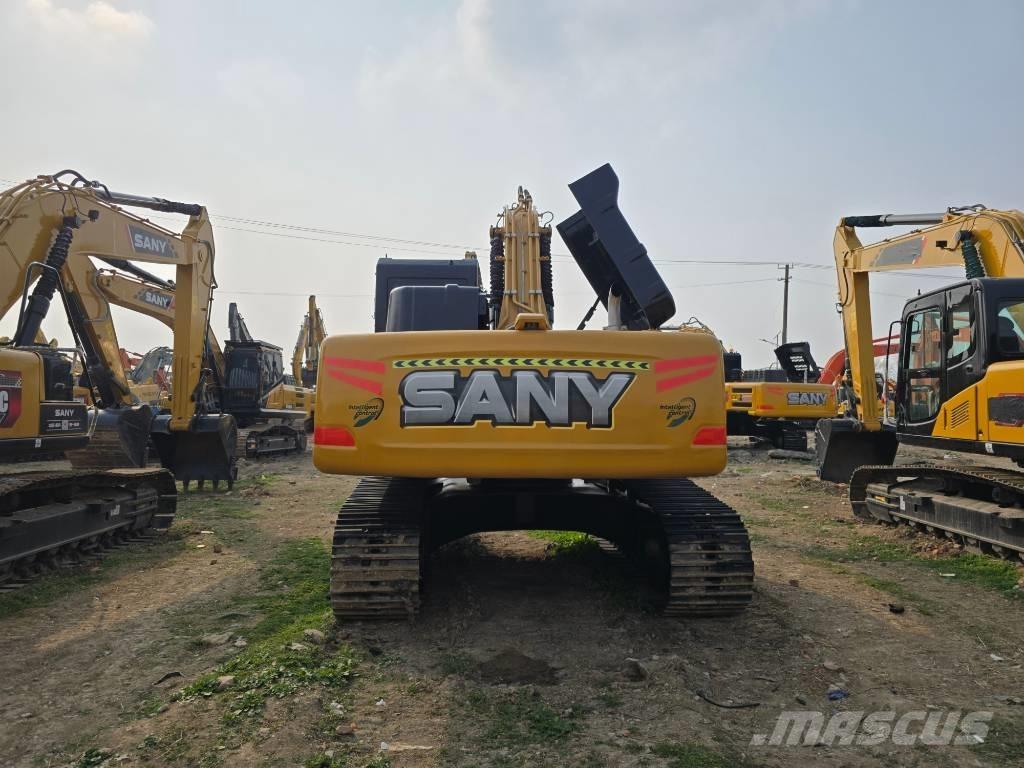 Sany SY215C Koparki gąsienicowe