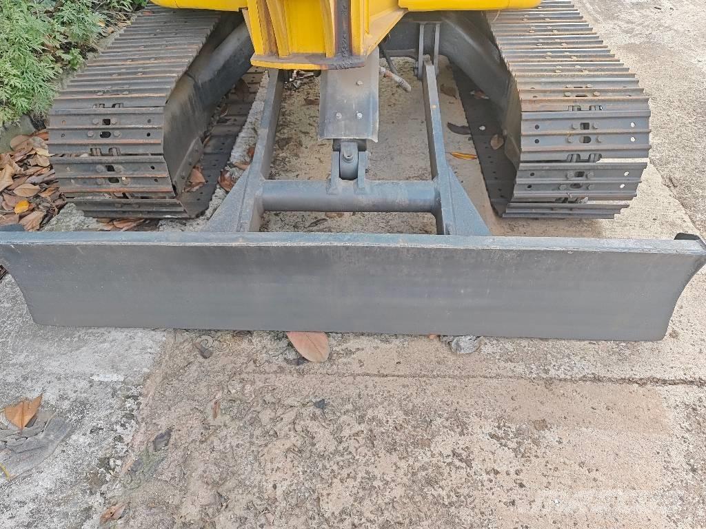 Komatsu PC 55 MR Minikoparki