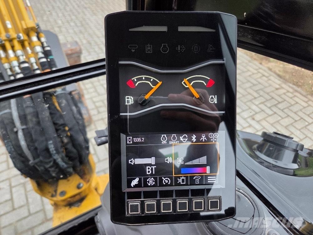 CAT 302.7CR Minikoparki