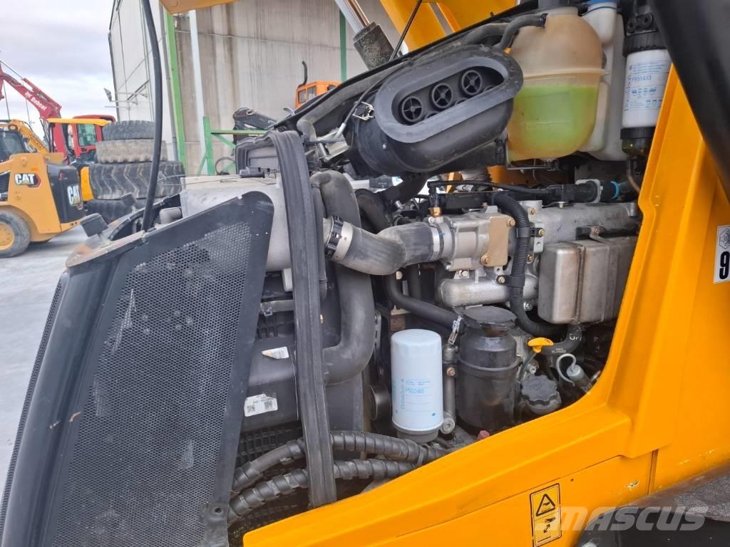 JCB 3 CX Koparko-ładowarki