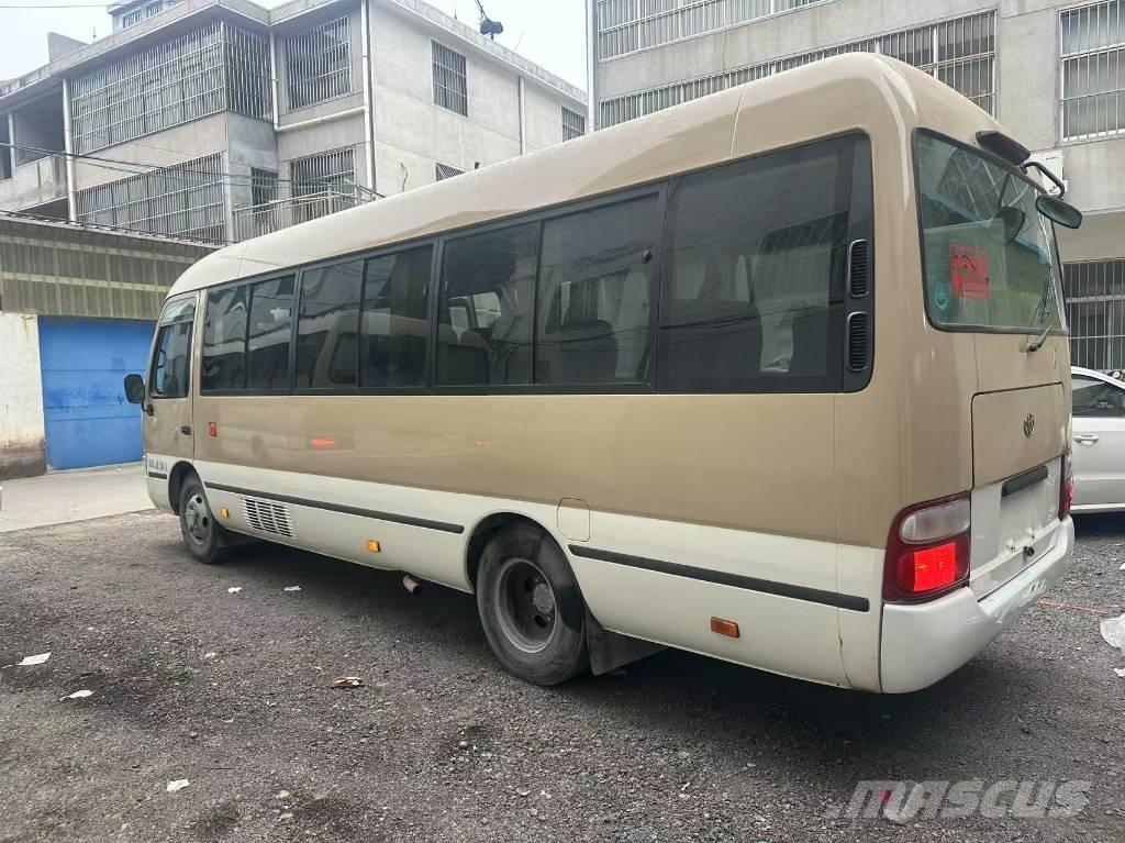 Toyota Coaster Autobusy międzymiastowe