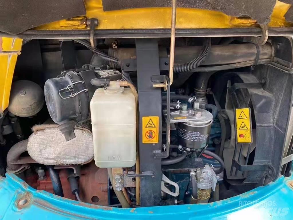 Kubota U 25 Minikoparki