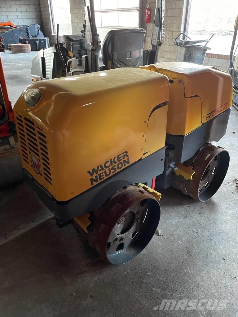Wacker Neuson RTSC2 Holowane walce wibracyjne