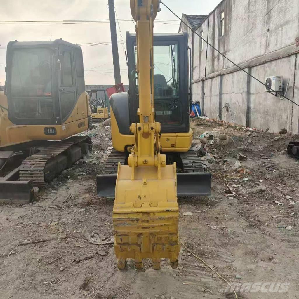 Komatsu PC 35 Minikoparki
