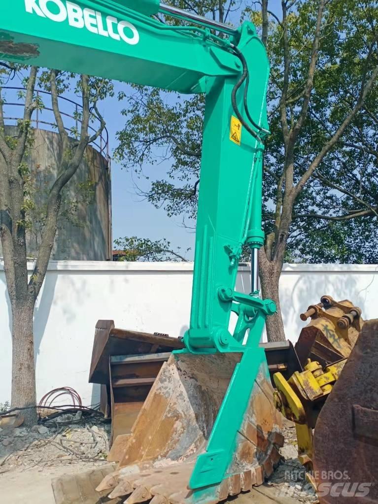 Kobelco SK 200 Koparki gąsienicowe