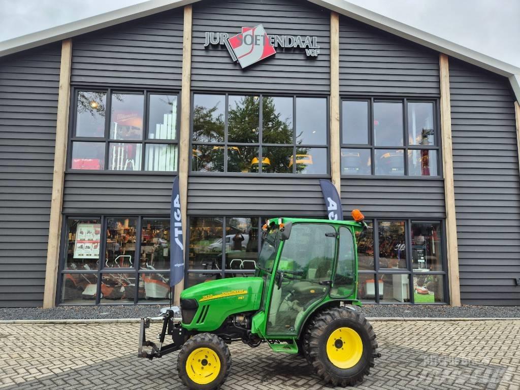 John Deere 2520 Mikrociągniki