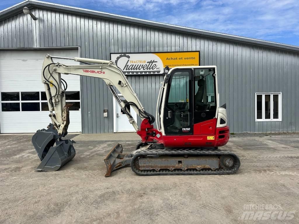 Takeuchi TB 260 Minikoparki