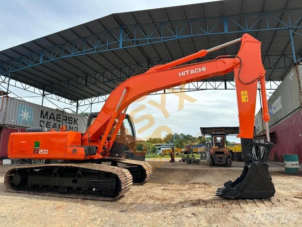Hitachi EX 200 Koparki gąsienicowe