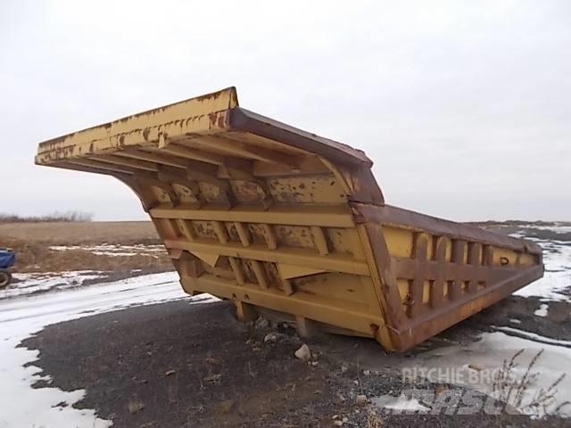 CAT 777B Wozidła sztywnoramowe